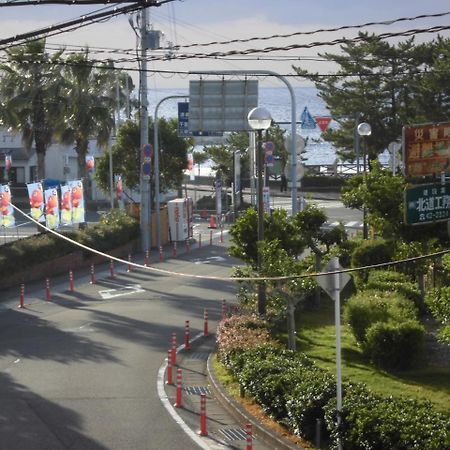 Minshuku Katsuya Hotel Shirahama Buitenkant foto
